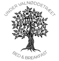 Logo Under Valnoeddetraeet